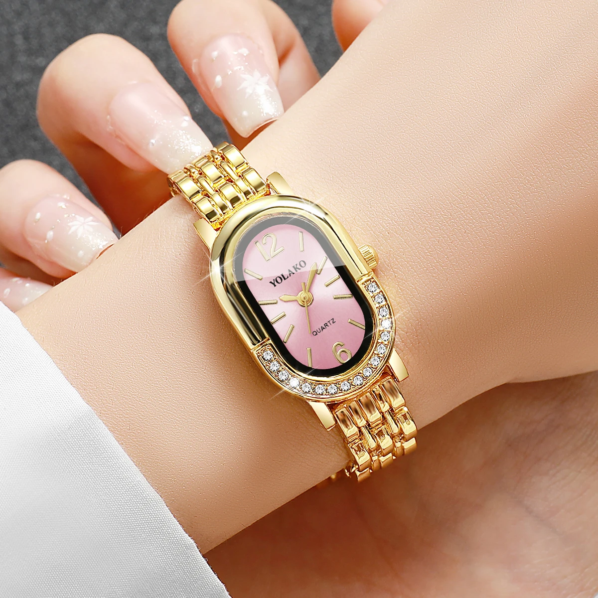 Luxury Rhinestone Women Quartz - đánh giá và giá Luxury Watch Storage